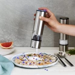 Moulin à Poivre Electrique Elis Sense U'Select 20 Cm Inox Peugeot 13 Moulin à Poivre Electrique Elis Sense U'Select 20 Cm Inox Peugeot -Ustensiles de cuisine, et alors ! moulin a poivre electrique elis sense u select 20 cm inox peugeot 5