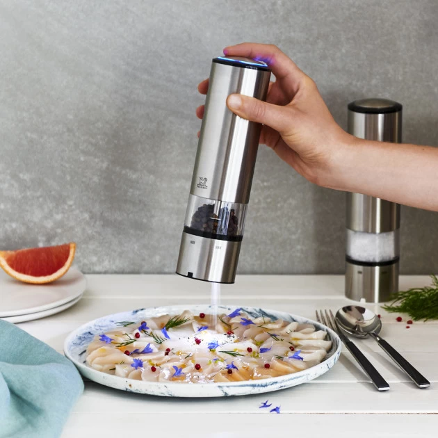 Moulin à Sel Electrique Elis Sense U'Select 20 Cm Inox Peugeot 6 Moulin à Sel Electrique Elis Sense U'Select 20 Cm Inox Peugeot – Image 4